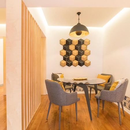 Center Apartment - Chiado - Heart Of Лиссабон Экстерьер фото
