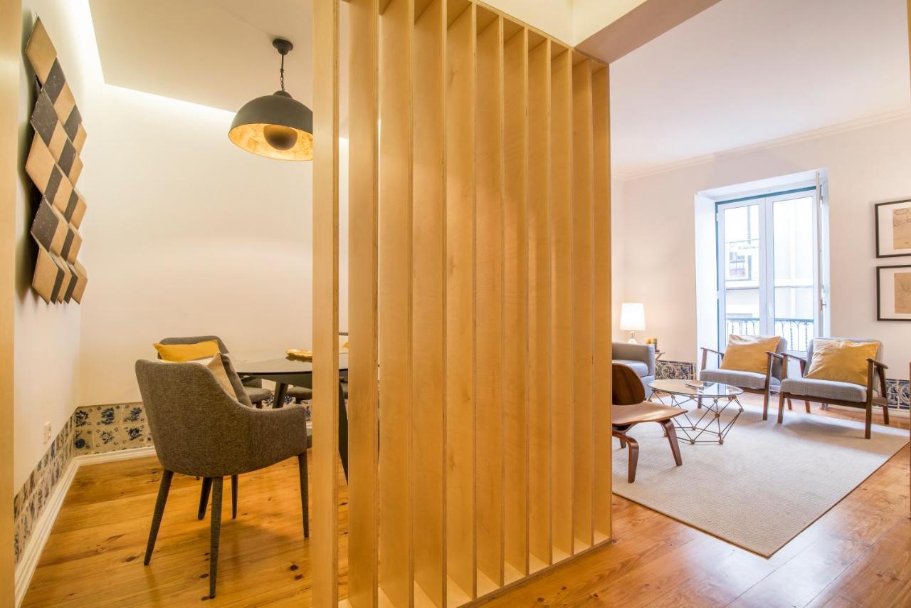 Center Apartment - Chiado - Heart Of Лиссабон Экстерьер фото